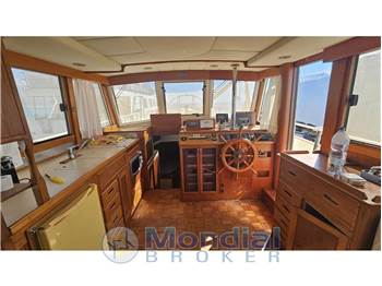 Grand Banks 42