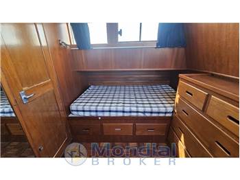 Grand Banks 42