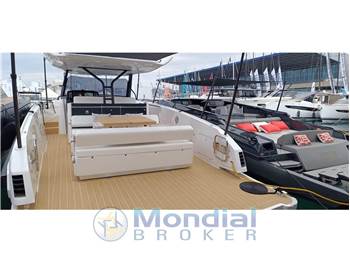 Domina 42 walkaround