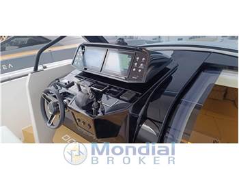 Domina 42 walkaround