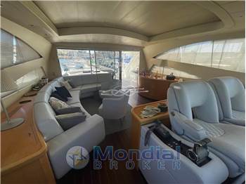 Pershing 76