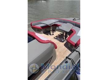 Domina 42 walkaround