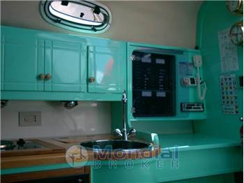 Mako Marine 333 Attak