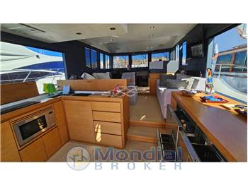 Sundeck Yachts 550