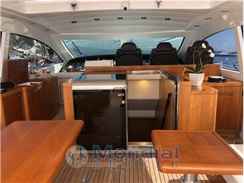 Mangusta 72