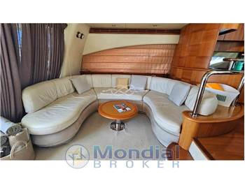Azimut 62