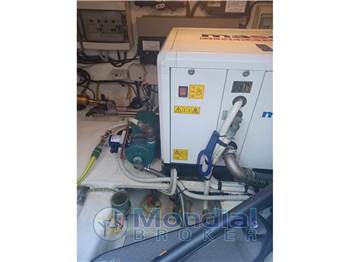 Cantieri Estensi Goldstar 420