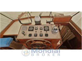 Feadship Van Lent & Zoonen 52'