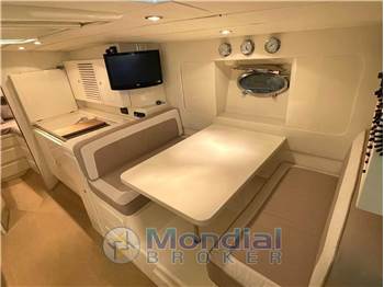 Cantieri Navali di Roma Itama 38