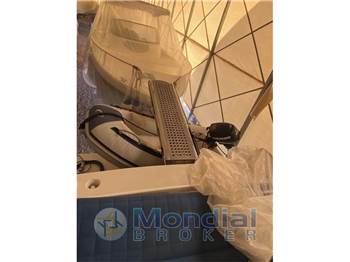 Cantieri Navali di Roma Itama 38