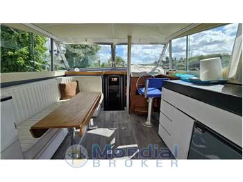 Chris Craft 37 Corvette