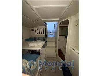 Cantieri Navali di Roma Itama 38