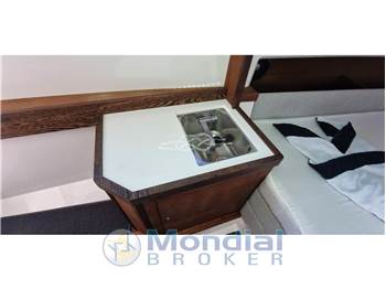 Axopar 37 T-Top Brabus