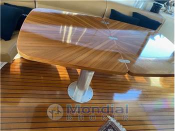 Pershing 62