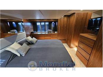 Sundeck Yachts 550