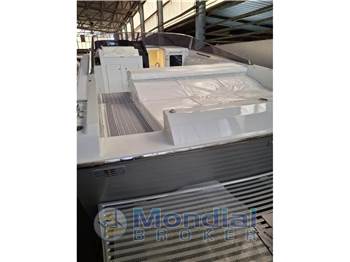 Magnum Marine 40