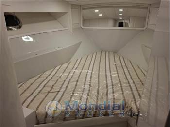 Magnum Marine 40