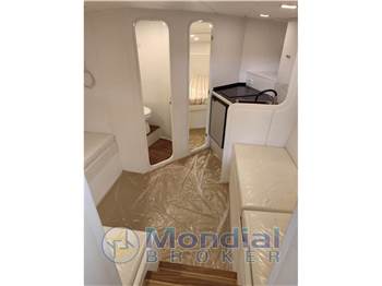 Magnum Marine 40
