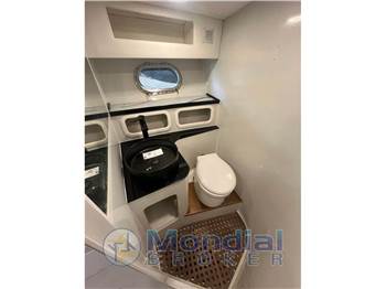 Magnum Marine 40