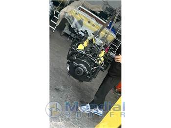 Magnum Marine 27