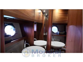 Sundeck Yachts 550