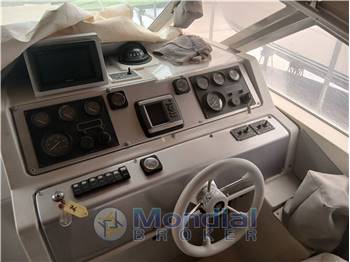 Cranchi 32 cruiser