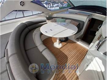 Pershing 43