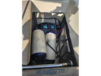 Sea Ray 210 OVERNIGHTER
