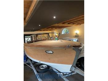 Riva Ariston CADILLAC