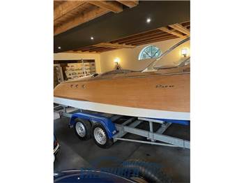 Riva Ariston CADILLAC