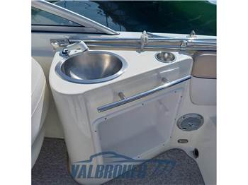 Bayliner 702 Cuddy