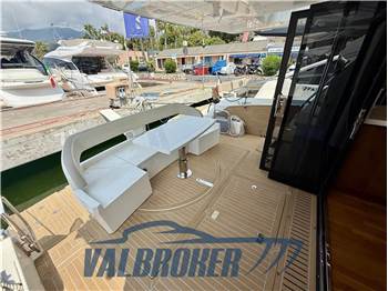 Galeon 460 fly
