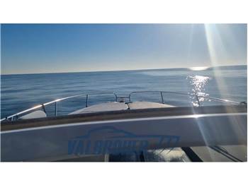 Sessa Marine C3X - Hard top