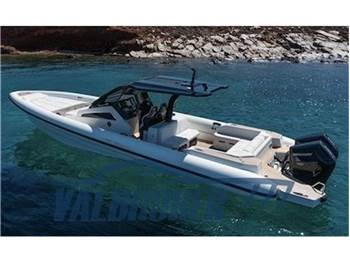 Technohull Alpha 40