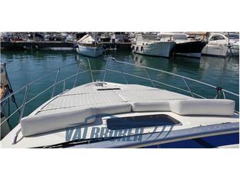 Sealine 360 AMBASSADOR