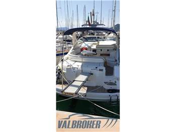 Sealine 360 AMBASSADOR