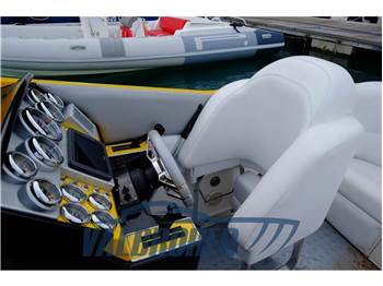 Cigarette R.T. 35' Cafe' Racer