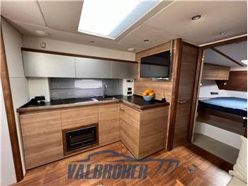 Sealine SC 47