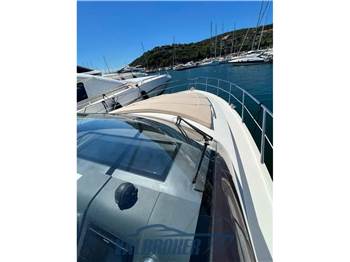 Sealine SC 47