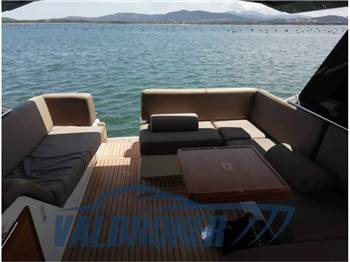Sealine SC 47