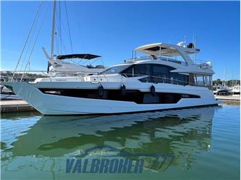 Galeon - 680 FLY
