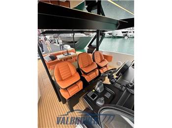 Cranchi A46 Luxury Tender