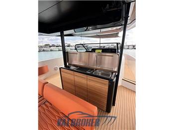 Cranchi A46 Luxury Tender