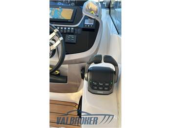 Sessa Marine C3X - Hard top