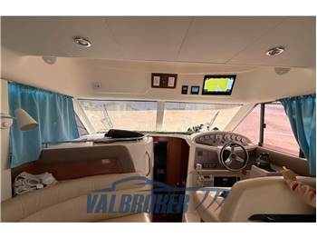 Jeanneau Prestige 32'