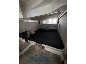 Cranchi M44 HT