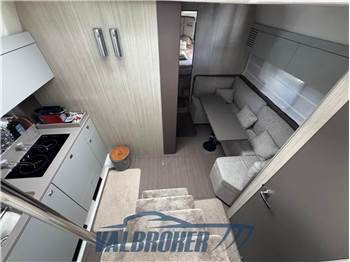 Cranchi M44 HT