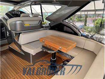 Cranchi M44 HT