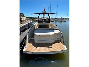 Invictus GT320