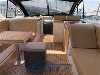 Sealine SC 47